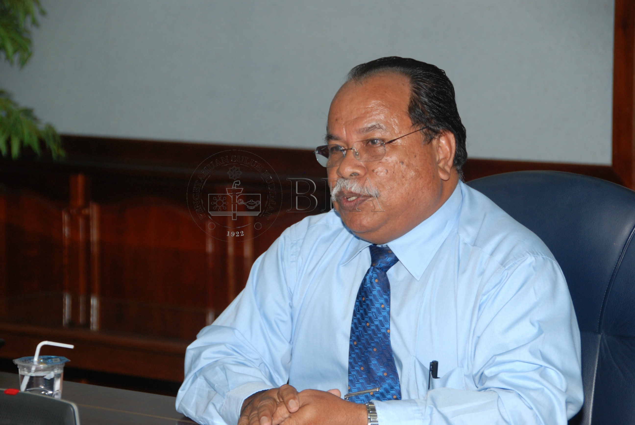 BPA 12 65 buku DSC 1729